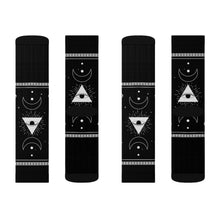 Cargar imagen en el visor de la galería, 9 Moon Pyramid Black Socks by Calico Jacks
