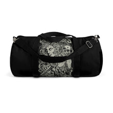 Cargar imagen en el visor de la galería, 7 Key Master Duffel Bag design by Calico Jacks