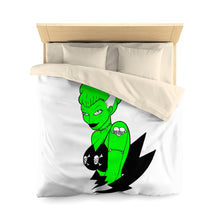 Cargar imagen en el visor de la galería, 1 Microfiber Duvet Cover Frankies Girl Green design by Calico Jacks