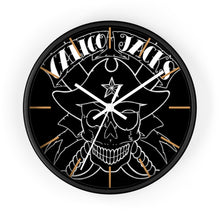 Cargar imagen en el visor de la galería, 16 Wall clock Skull White design by Calico Jacks