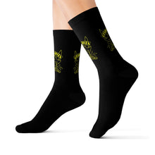 Load image into Gallery viewer, 12 Yellow Skulls on Socks by Calico Jacks