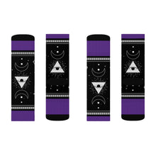 Charger l'image dans la galerie, 5 Moon Pyramid Purple Socks by Calico Jacks