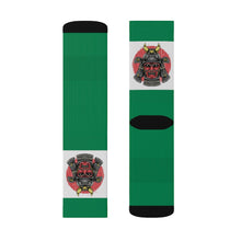 Cargar imagen en el visor de la galería, 10 Samurai on Green Socks by Calico Jacks