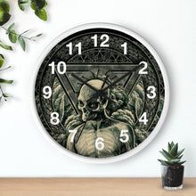 Cargar imagen en el visor de la galería, 10 Wall clock Martyr design by Calico Jacks