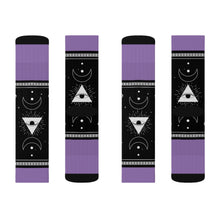 Load image into Gallery viewer, 9 Moon Pyramid Violet Socks by Calico Jacks
