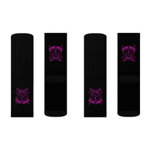 Charger l&#39;image dans la galerie, 5 Purple Skulls on Socks by Calico Jacks
